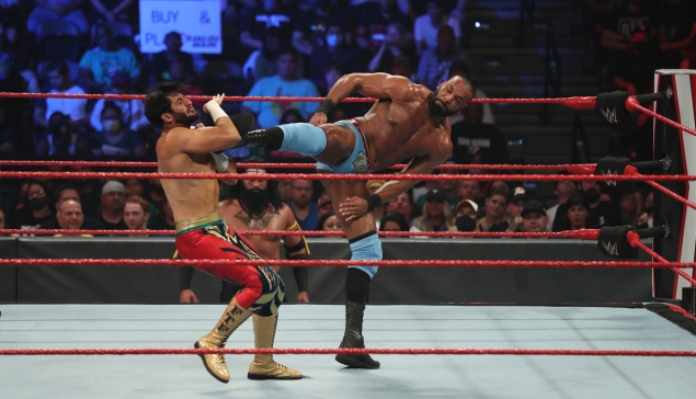 Pour Jinder Mahal, la WWE crée toujours des superstars