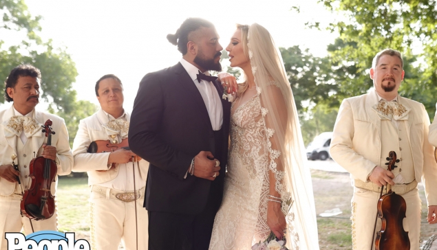 Charlotte Flair et Andrade se sont mariés !
