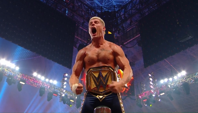 WWE King And Queen : Cody Rhodes bat Logan Paul et reste champion Indisputé